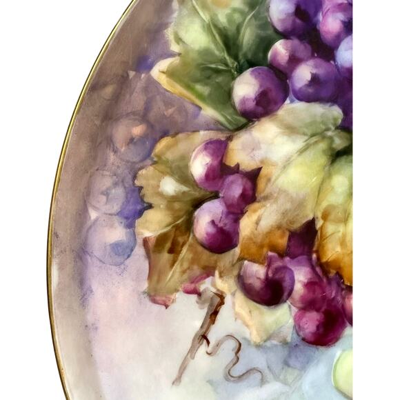 Antique T & V Tressemann & Vogt Limoges France Grapes Painted 13.5" Round Tray - Picture 3 of 9